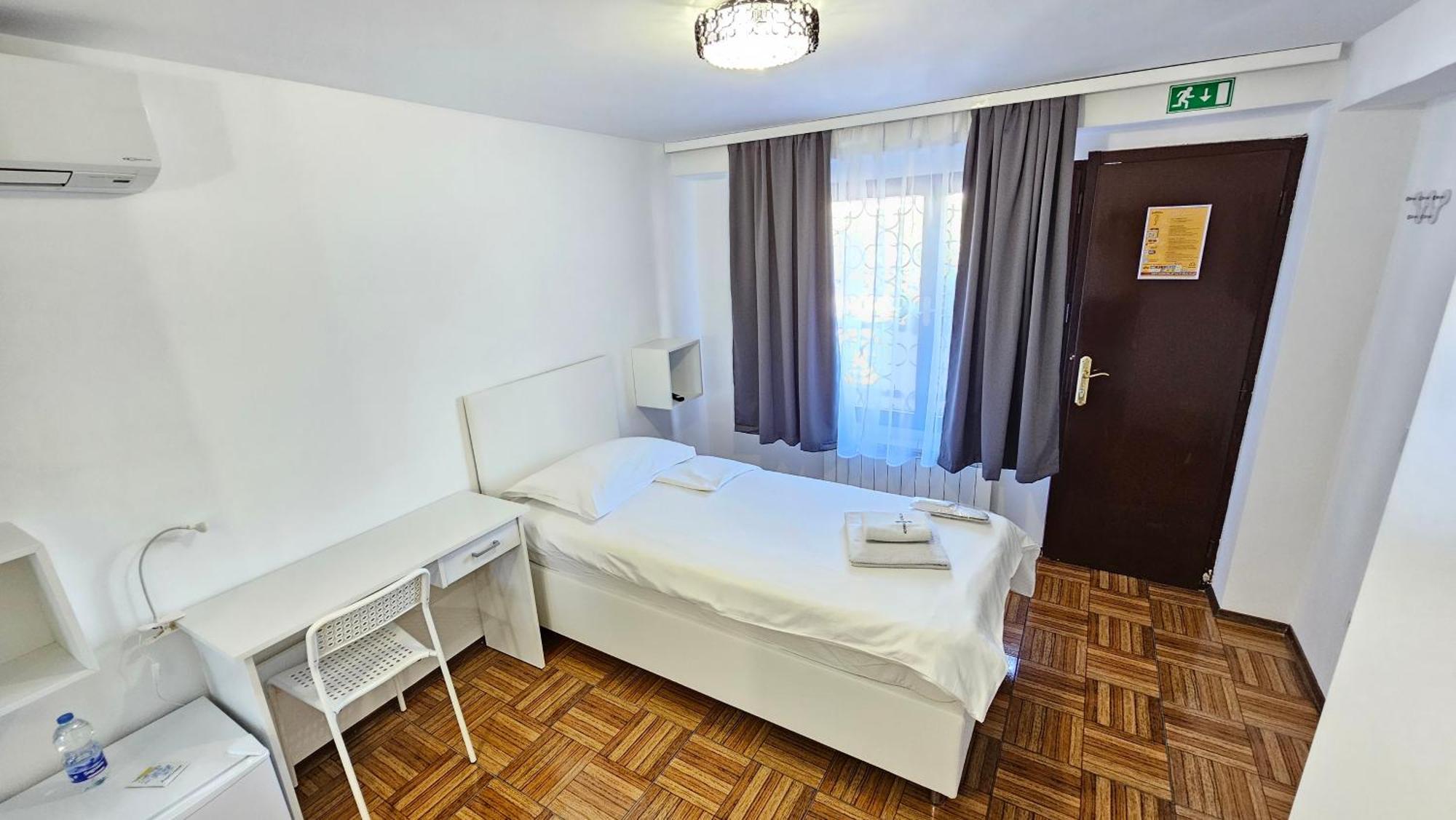 Rooms Koblar Πορτορόζ Δωμάτιο φωτογραφία